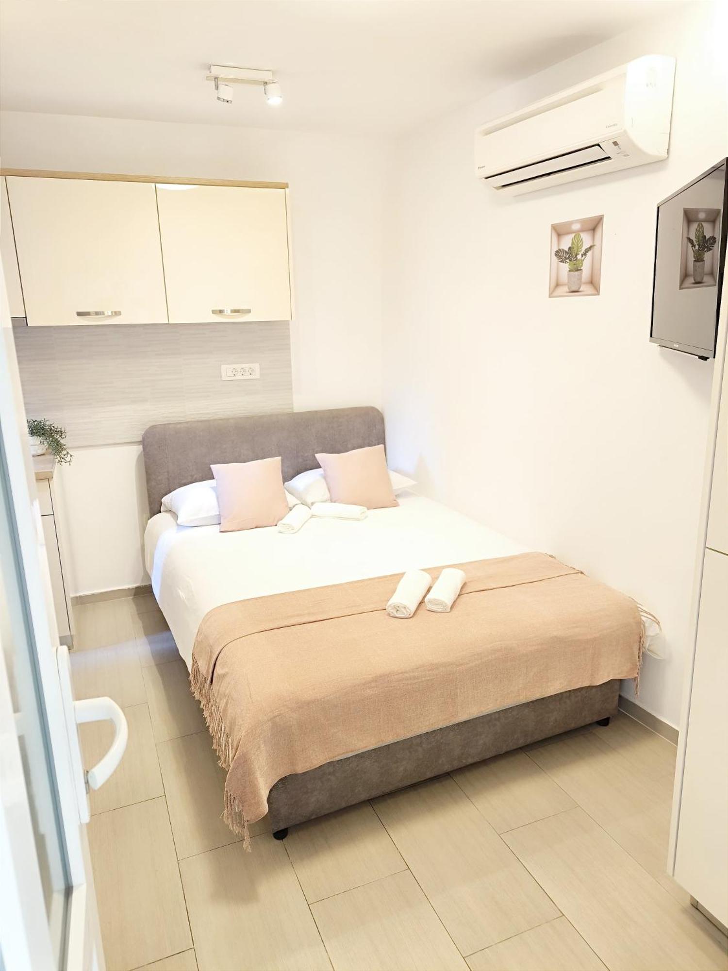 Central Apartment & Room Niko Σπλιτ Εξωτερικό φωτογραφία