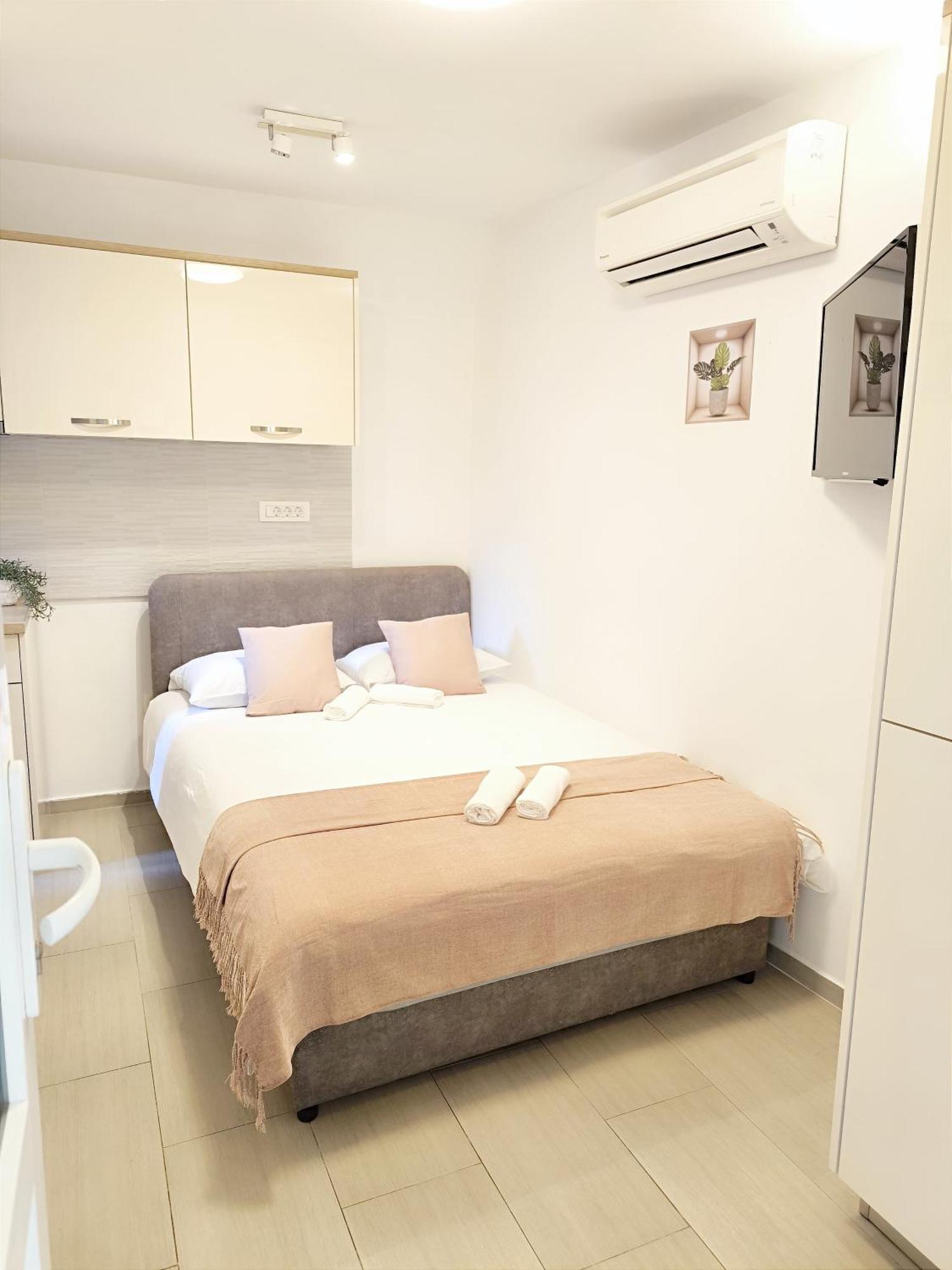 Central Apartment & Room Niko Σπλιτ Εξωτερικό φωτογραφία