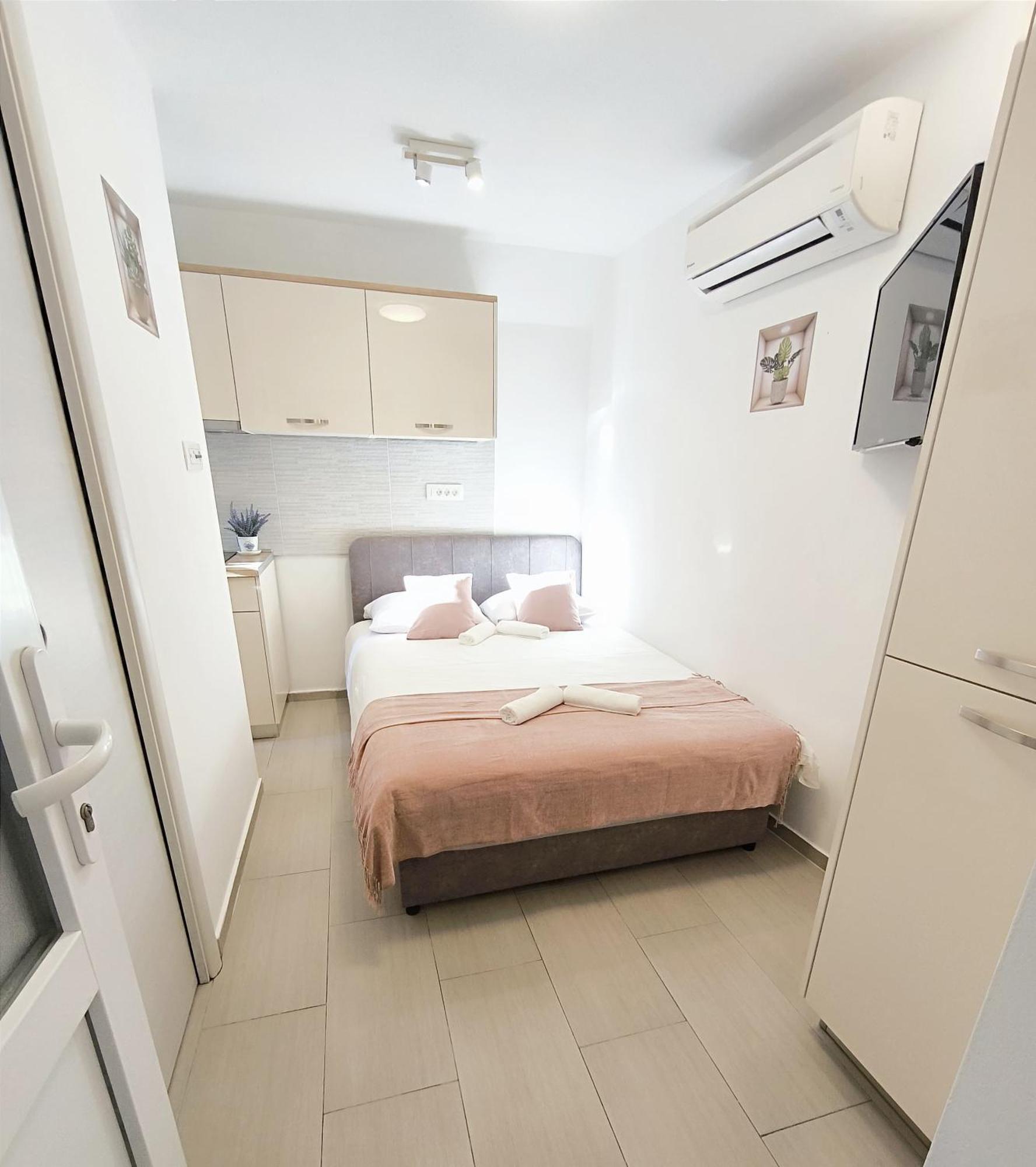 Central Apartment & Room Niko Σπλιτ Εξωτερικό φωτογραφία