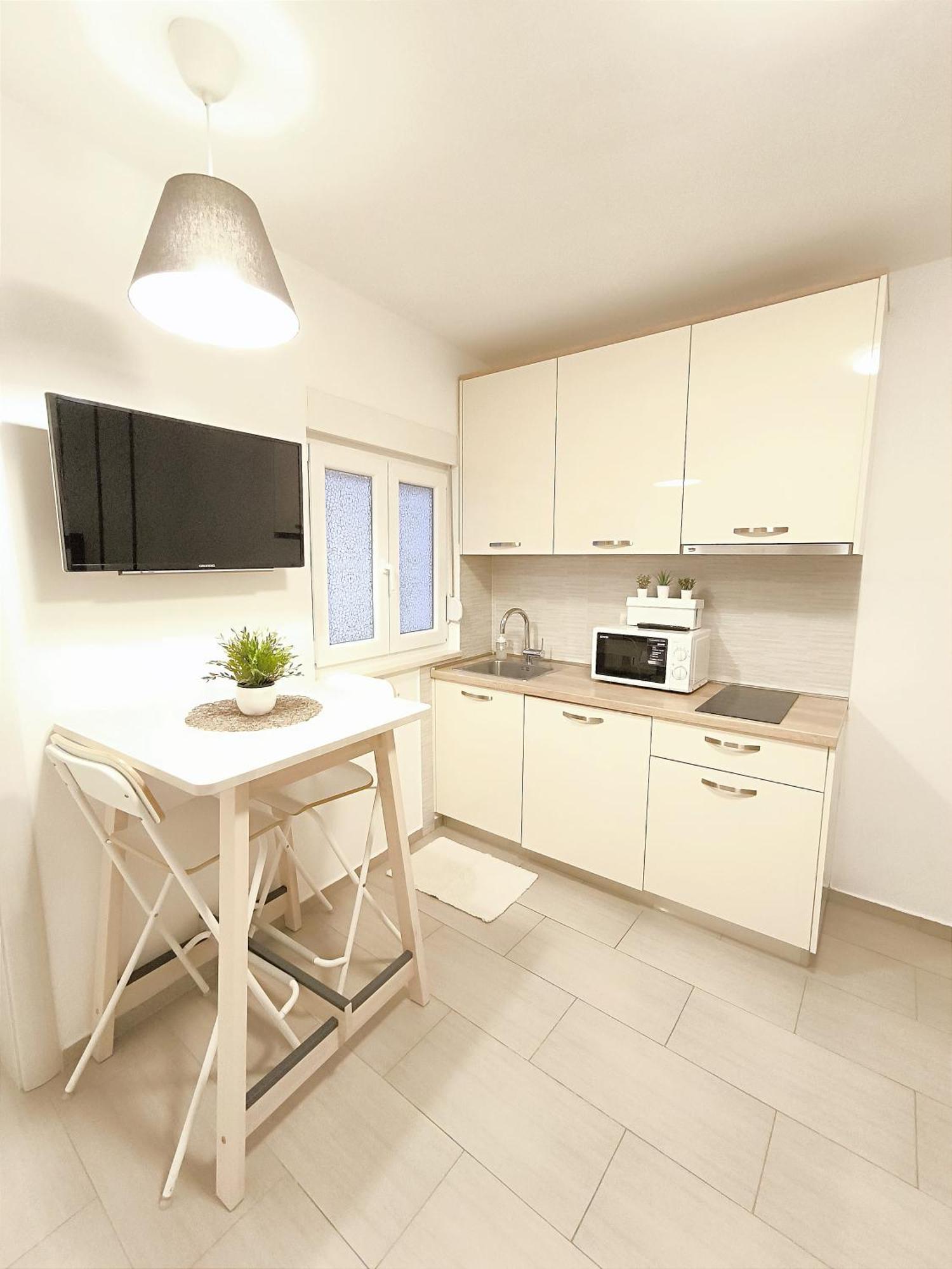 Central Apartment & Room Niko Σπλιτ Εξωτερικό φωτογραφία