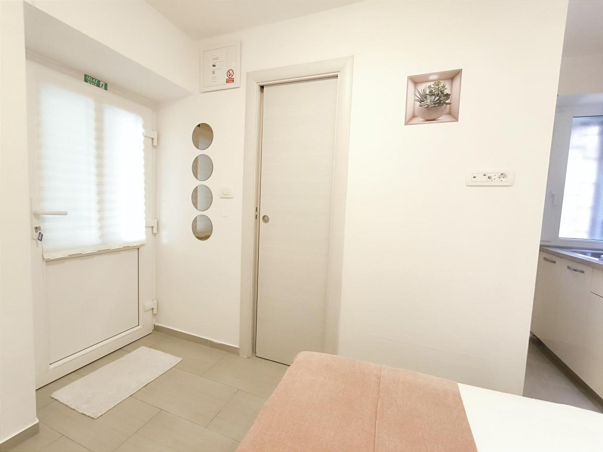 Central Apartment & Room Niko Σπλιτ Εξωτερικό φωτογραφία
